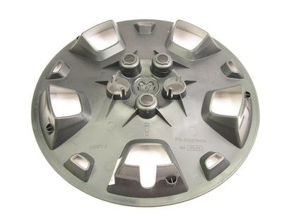 NEW - OEM UQ18ZDJAA 17'' Silver Wheel Cover For 2006-2007 300, Magnum