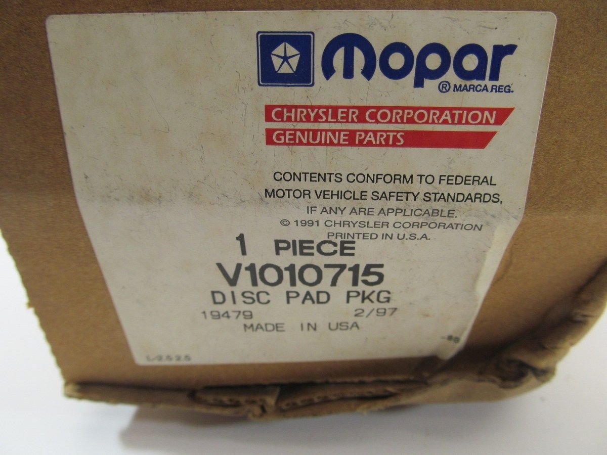 OEM Front Disc Brake Pads V1010715/ 04423715 For Chrysler Various 1991-1995