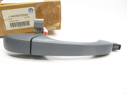 NEW - OEM Mopar WC82TZZAG Right Passenger Side Outside Door Handle