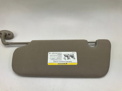 NEW GENUINE Right Passengers Side Sun Visor OEM For 04-04 Jeep Liberty ZX32TL2AA