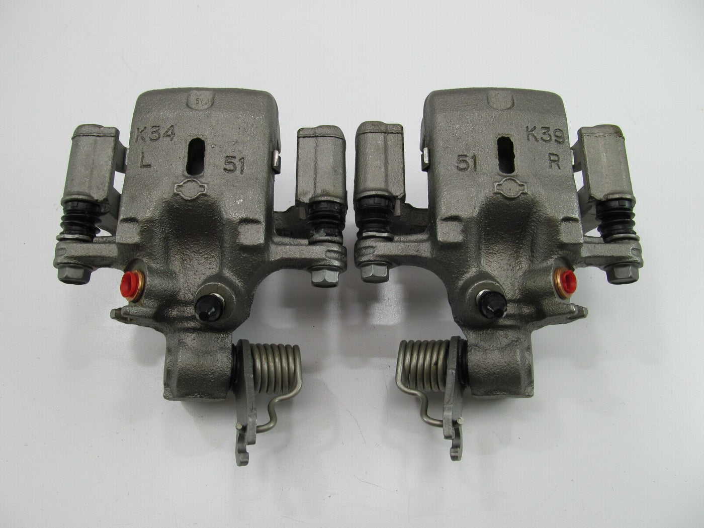 REMAN. Morse P2000 REAR Brake Caliper Set