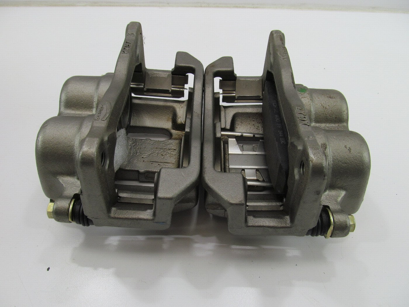 REMAN. Morse P4606B Front Brake Caliper Set  (REAR WHEEL DRIVE ONLY)