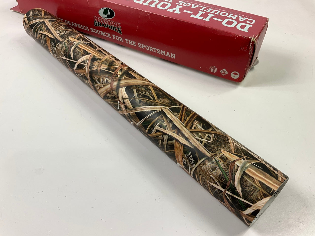 Mossy Oak 14008SGB 20''x48'' Camo Stick On Graphics Sheet - Shadow Grass