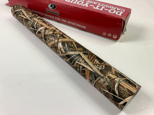 Mossy Oak 14008SGB 20''x48'' Camo Stick On Graphics Sheet - Shadow Grass