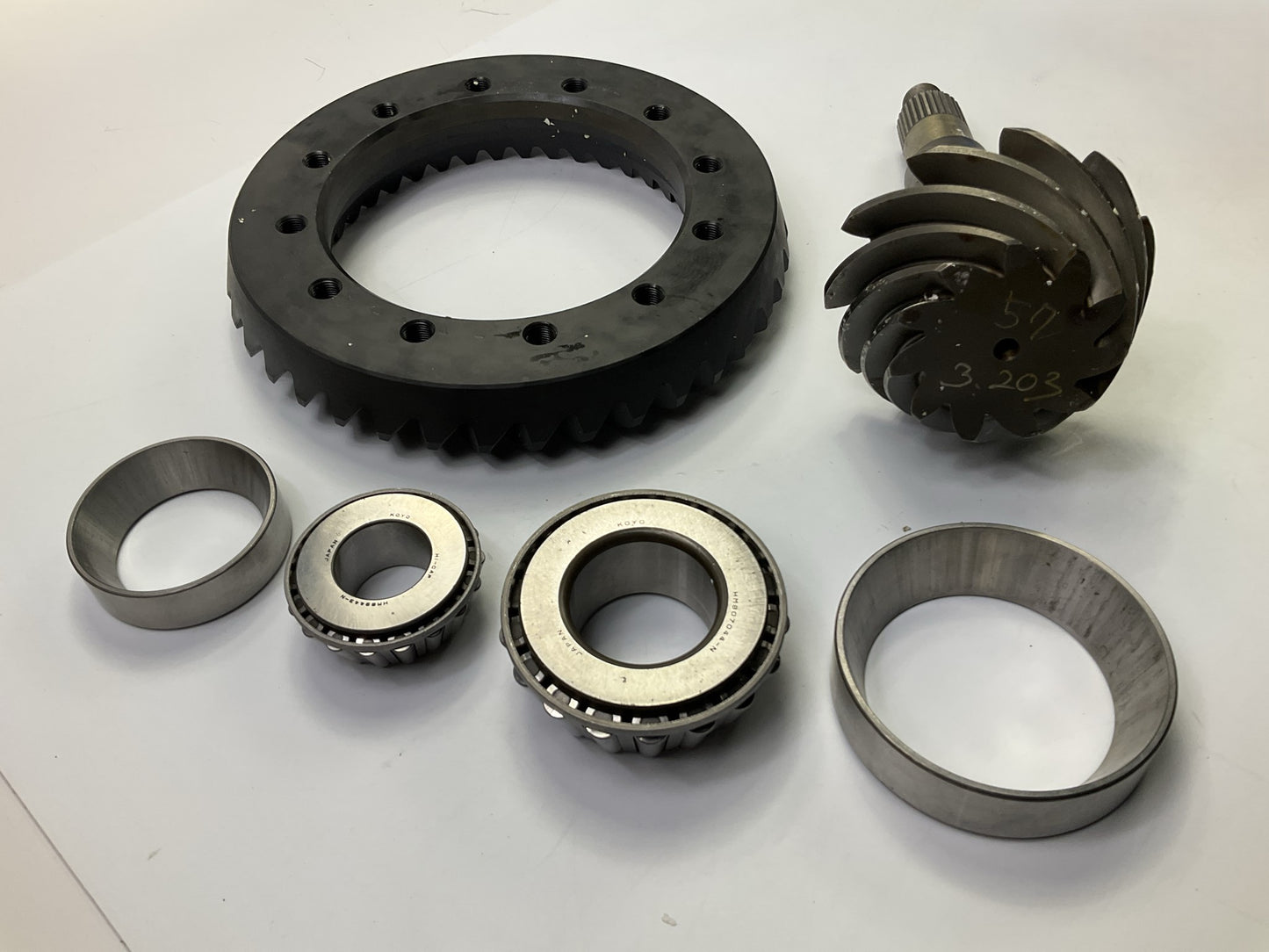 Motive Gear F10.5-355PK Differential Ring & Pinion 3.55 Ratio Ford 10.5'' 12bolt
