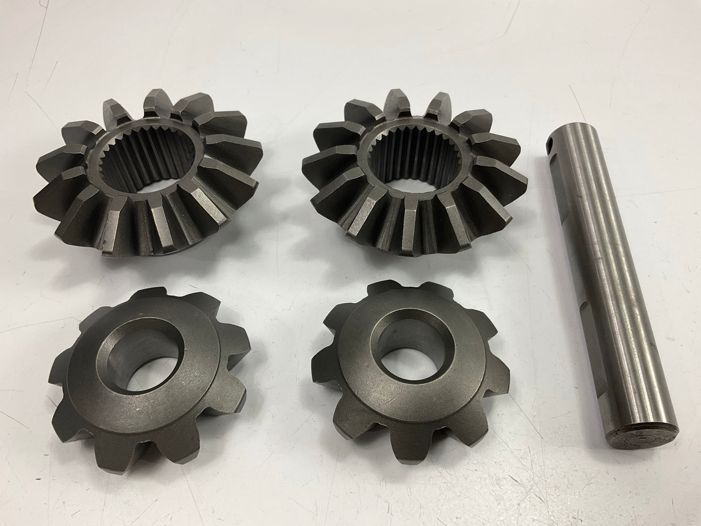MISSING PARTs Motive Gear GM8.6BIL Differential Carrier Spider Gear Kit GM 8.625