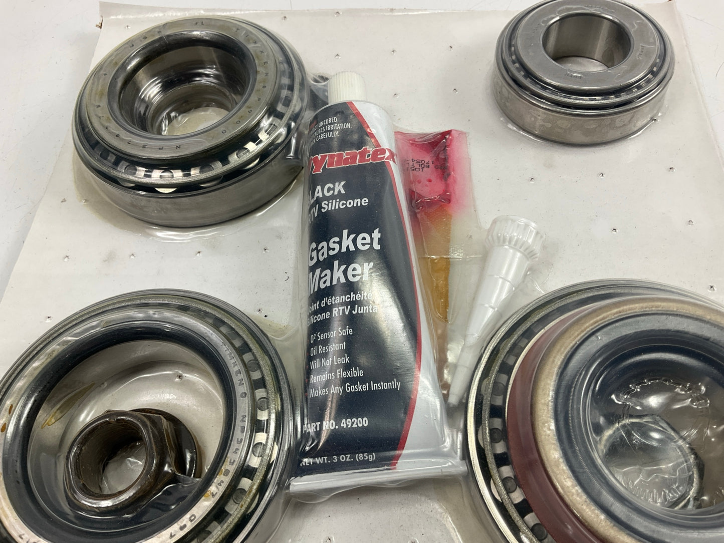 Motive Gear R9.75FR Rear Axle Differential Bearing Kit - Ford 9.75'' (12 Bolt)