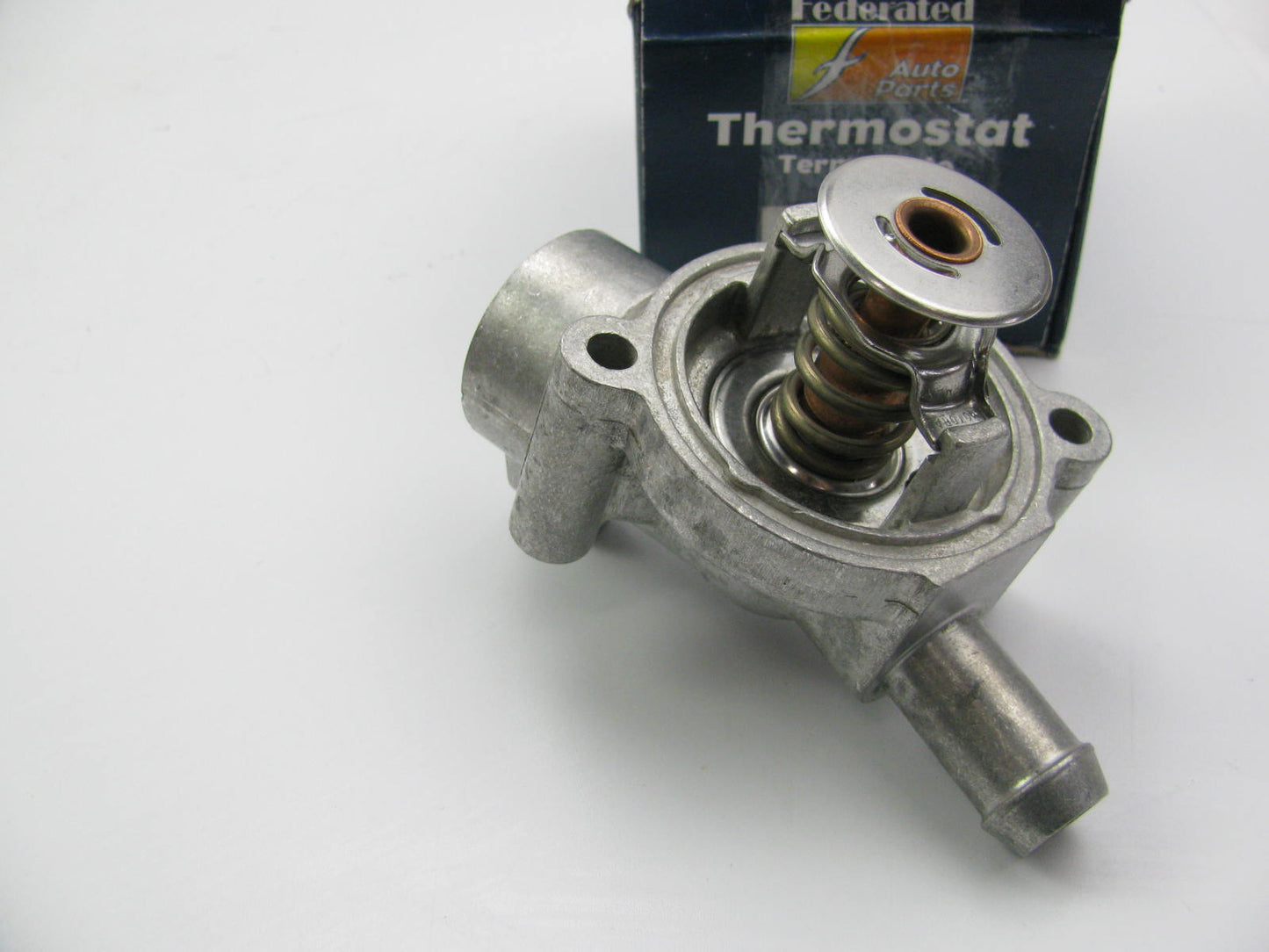 Motorad 521-180 Engine Coolant Thermostat 2004-09 CTS SRX STS 2.8L 3.6L V6