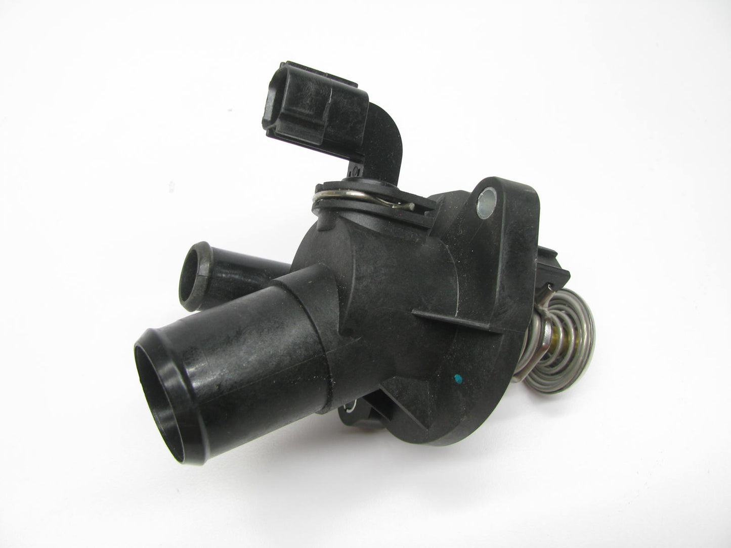 Motorad 604-208 Engine Coolant Thermostat & Housing - 208 Degree