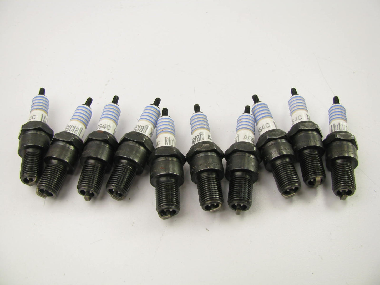 (10) VINTAGE Motorcraft AGS4C Spark Plugs