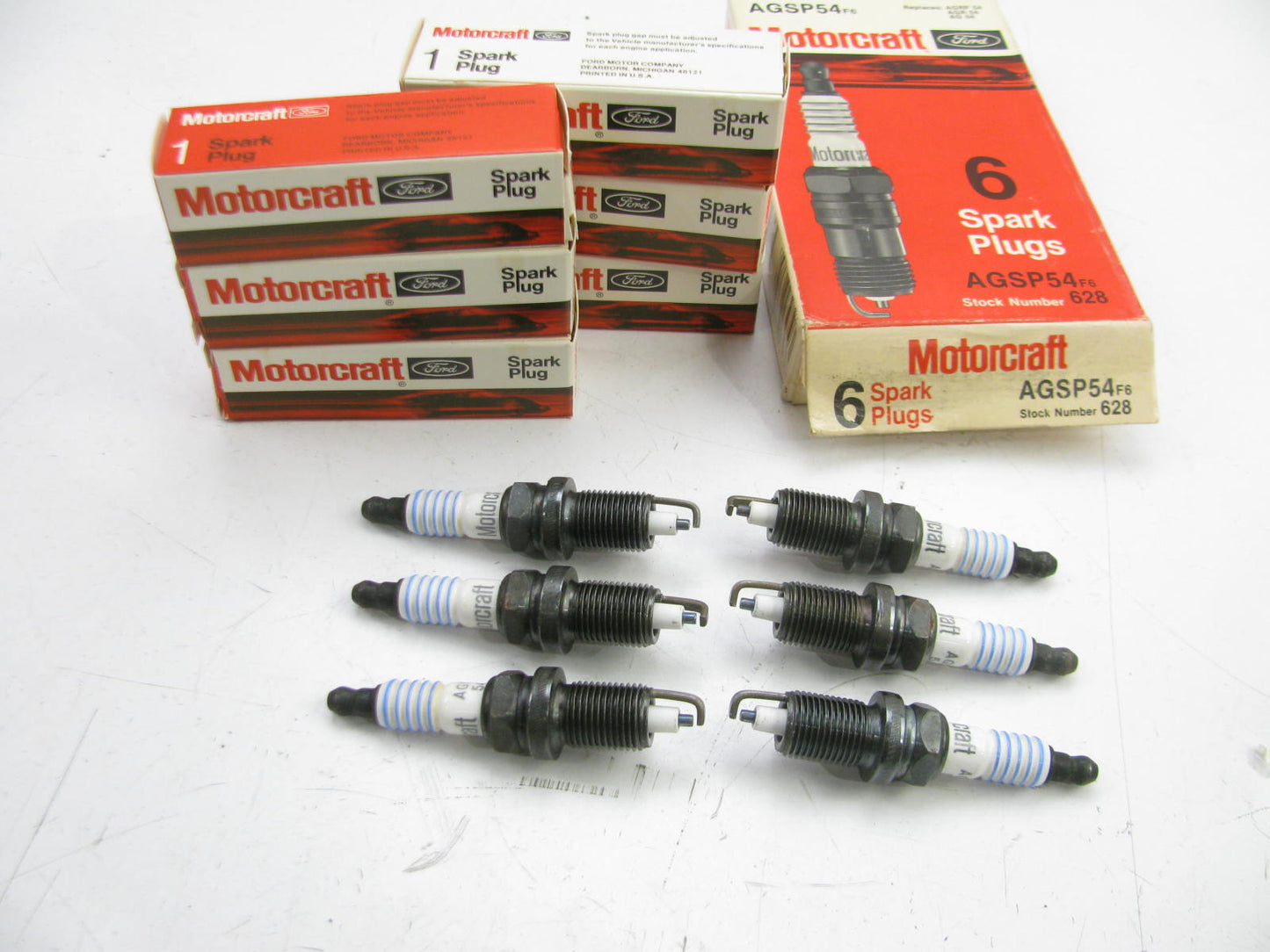 (x6) NOS Motorcraft AGSP54 Spark Plugs