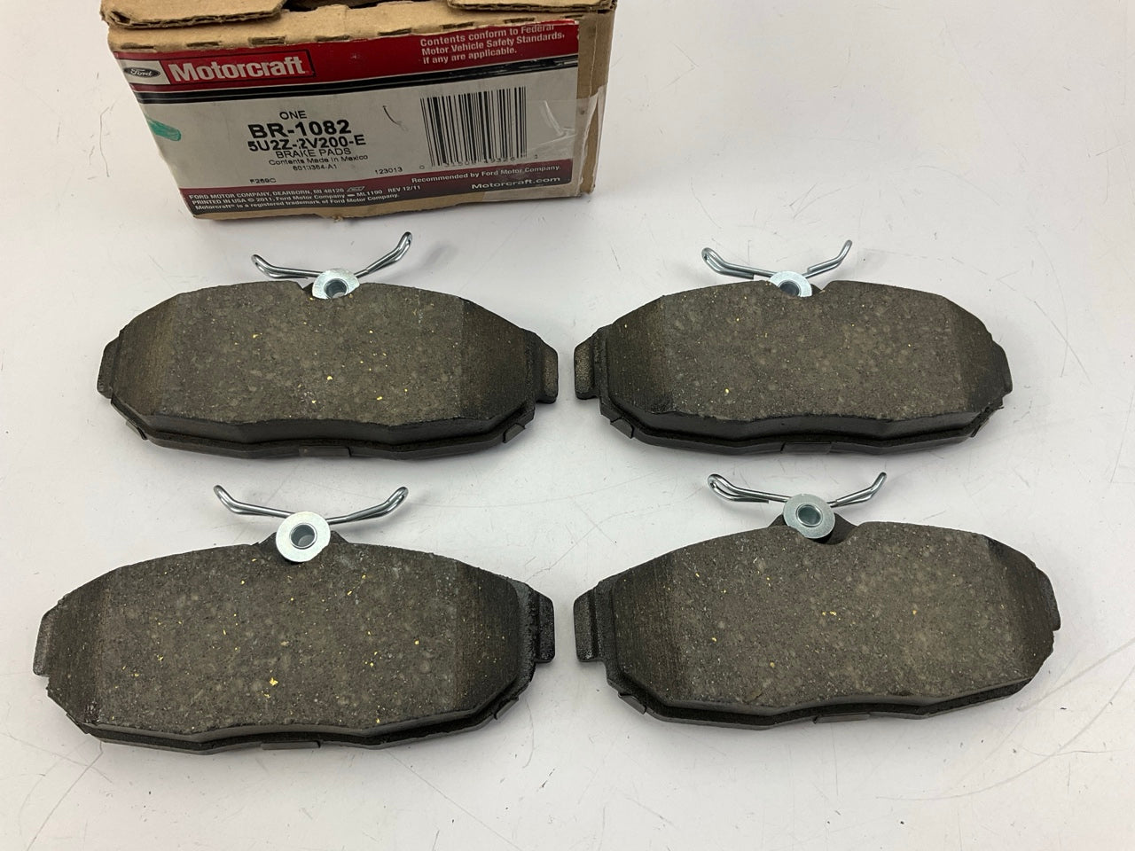 Motorcraft BR-1082 Rear Brake Pads For 2005-2010 Ford Mustang