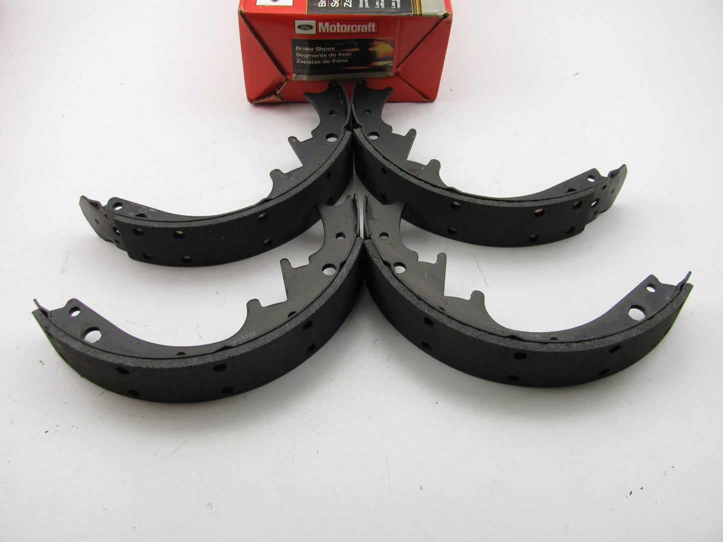 Motorcraft BR111B / 2U2Z-2V200-PARM Rear Drum Brake Shoes - Organic