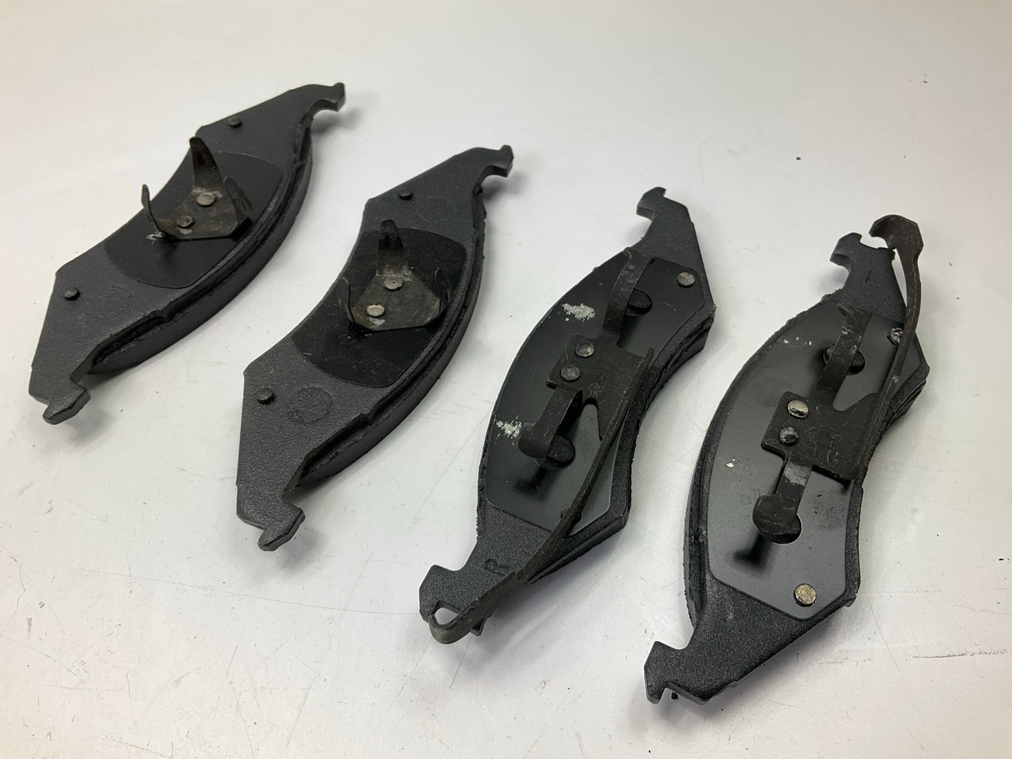 Motorcraft BR14B Front Disc Brake Pads - 2U2Z-2V001-GA 1986-1992 Ford Taurus