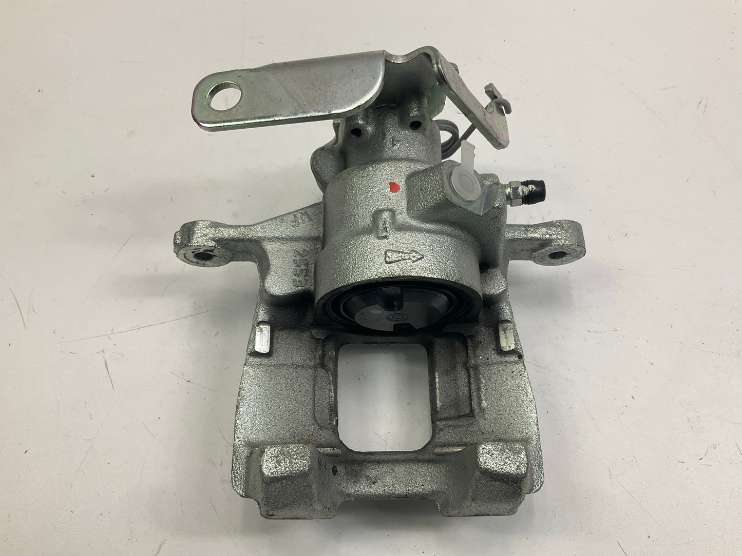 NEW Motorcraft BRCF331 Rear Left Brake Caliper - 15-17 Ford Transit 150 250 350