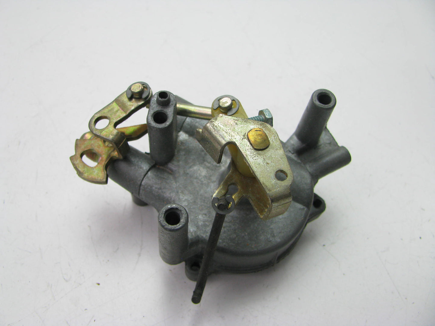 Motorcraft CC-203 Carburetor Choke Housing For Ford 2-BBL W/ 351M, 400-V8