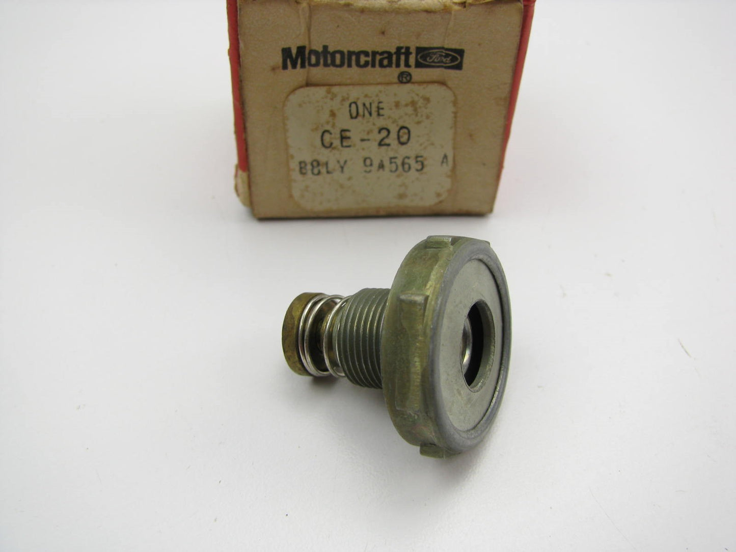 Motorcraft CE-20 Carburetor Economizer Power Valve  #85 - B8LY-9A565-A