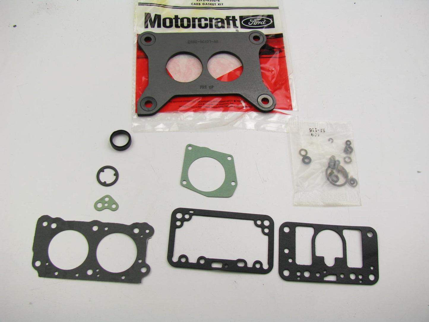1977-1978 Ford F150 302 351 V8 D8TE-9A589-FA Carburetor Spacer & Rebuild Gasket