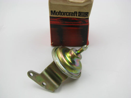CARTER YFA Motorcraft CK-2059 Carburetor Choke Pull-Off OEM Ford D8PZ-9S514-A