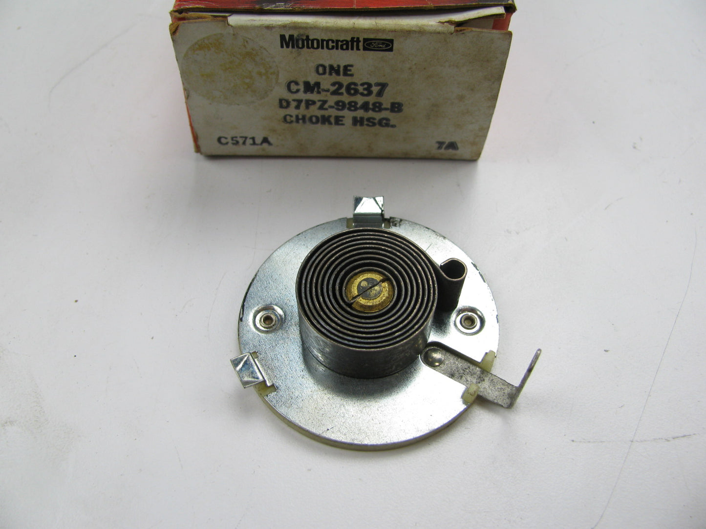 Motorcraft CM-2637 Carburetor Choke Thermostat - D7PZ-9848-B 2C1222 E6152 230158