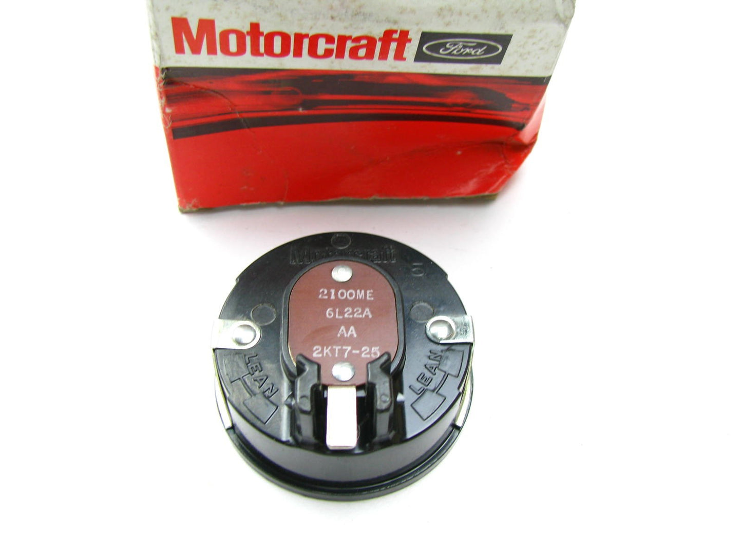 NOS 1979-1983 Ford 302 Motorcraft 2150 2-BBL Carburetor Choke Thermostat CM-2879