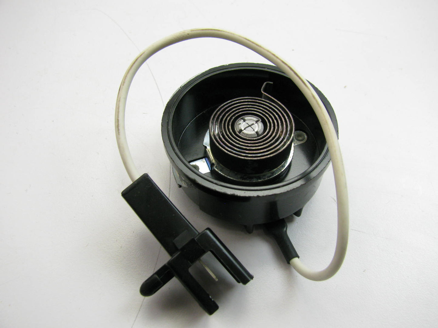 NEW OEM Motorcraft CM-3113 Carburetor Choke Thermostat 1979 Ford 200 250 1BBL