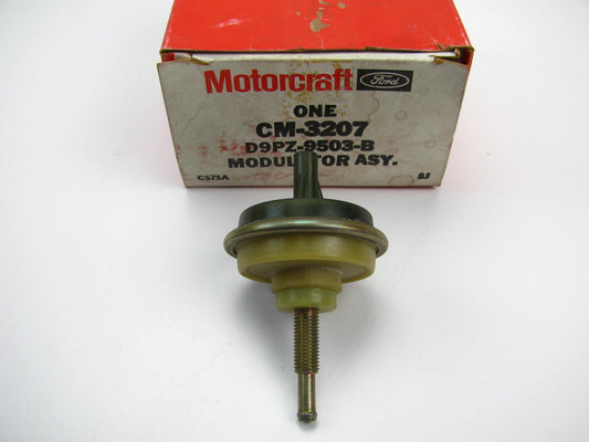 GENUINE OEM Motorcraft CM-3207 Carburetor Dashpot FORD # D9PZ-9503-B