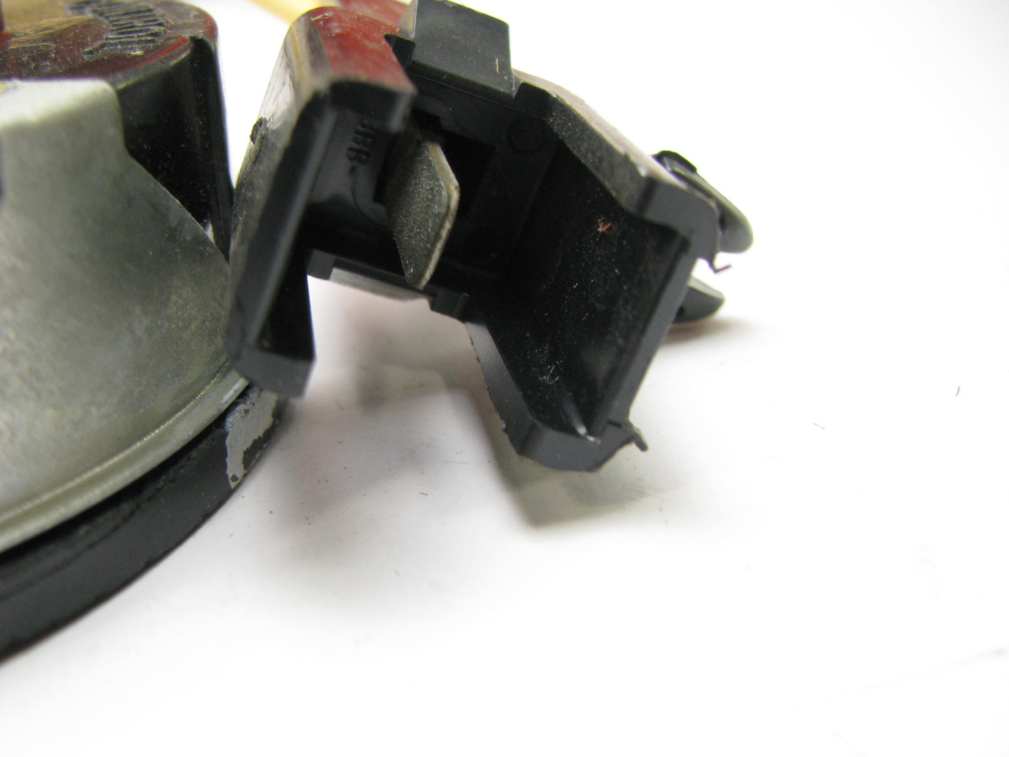 Motorcraft CM-3395 Carburetor Choke Thermostat 1980 Ford 250 Carter 1-BBL YFA