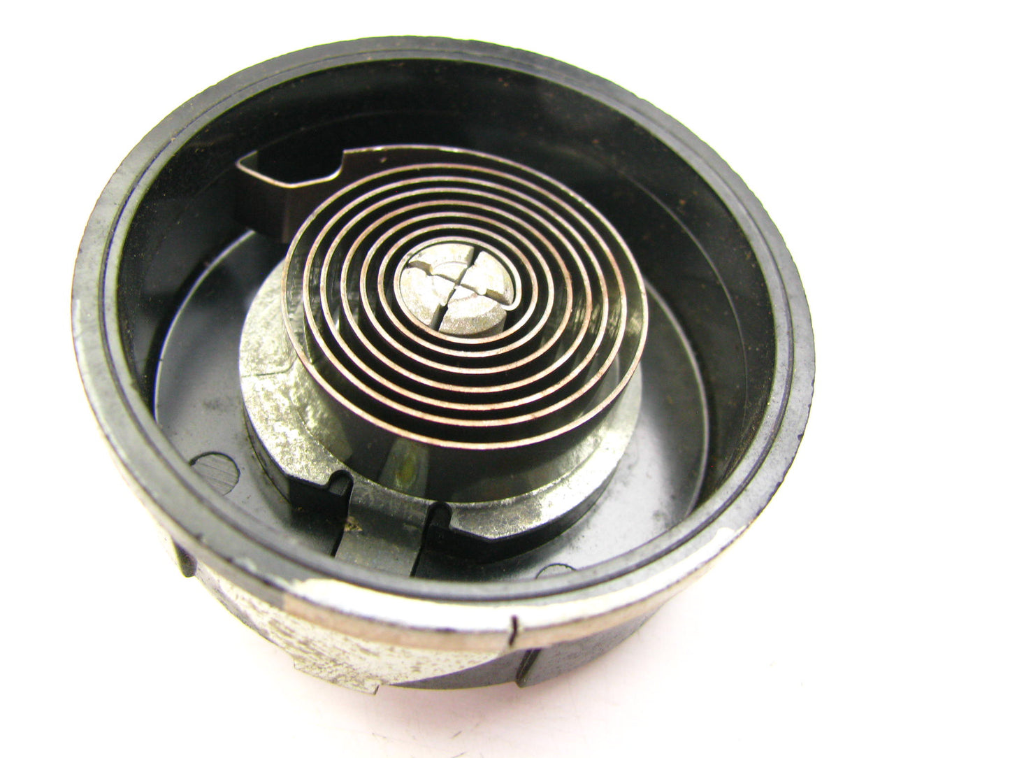 Motorcraft CM-3424 Carburetor Choke Thermostat, FORD 2-BBL 2700VV