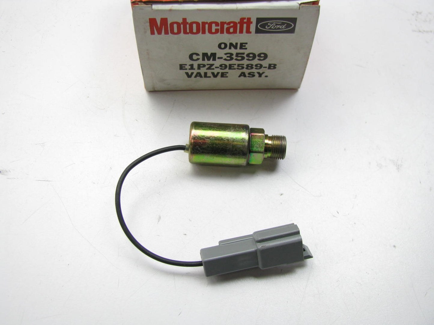 New Genuine OEM Motorcraft CM-3599 Carburetor Bowl Vent Solenoid E1PZ-9E589-B