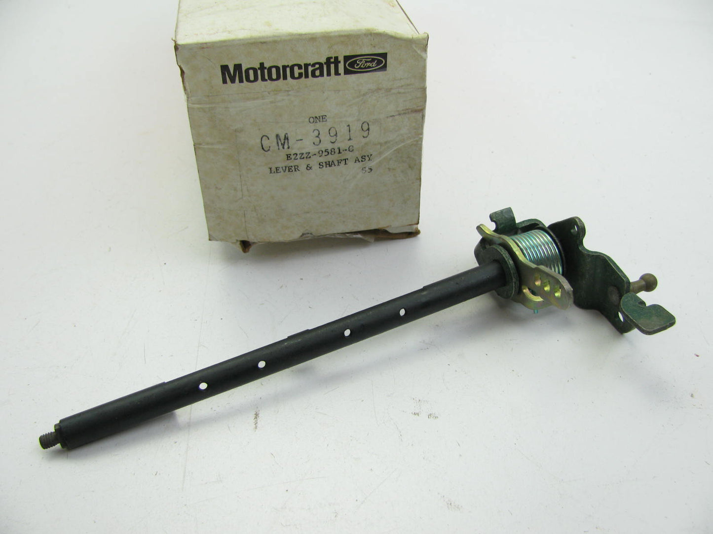 Motorcraft CM-3919 Throttle Lever & Shaft Assembly 1982-1983 Mustang 5.0L 2-BBL