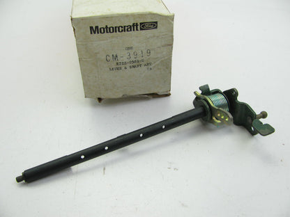 Motorcraft CM-3919 Throttle Lever & Shaft Assembly 1982-1983 Mustang 5.0L 2-BBL