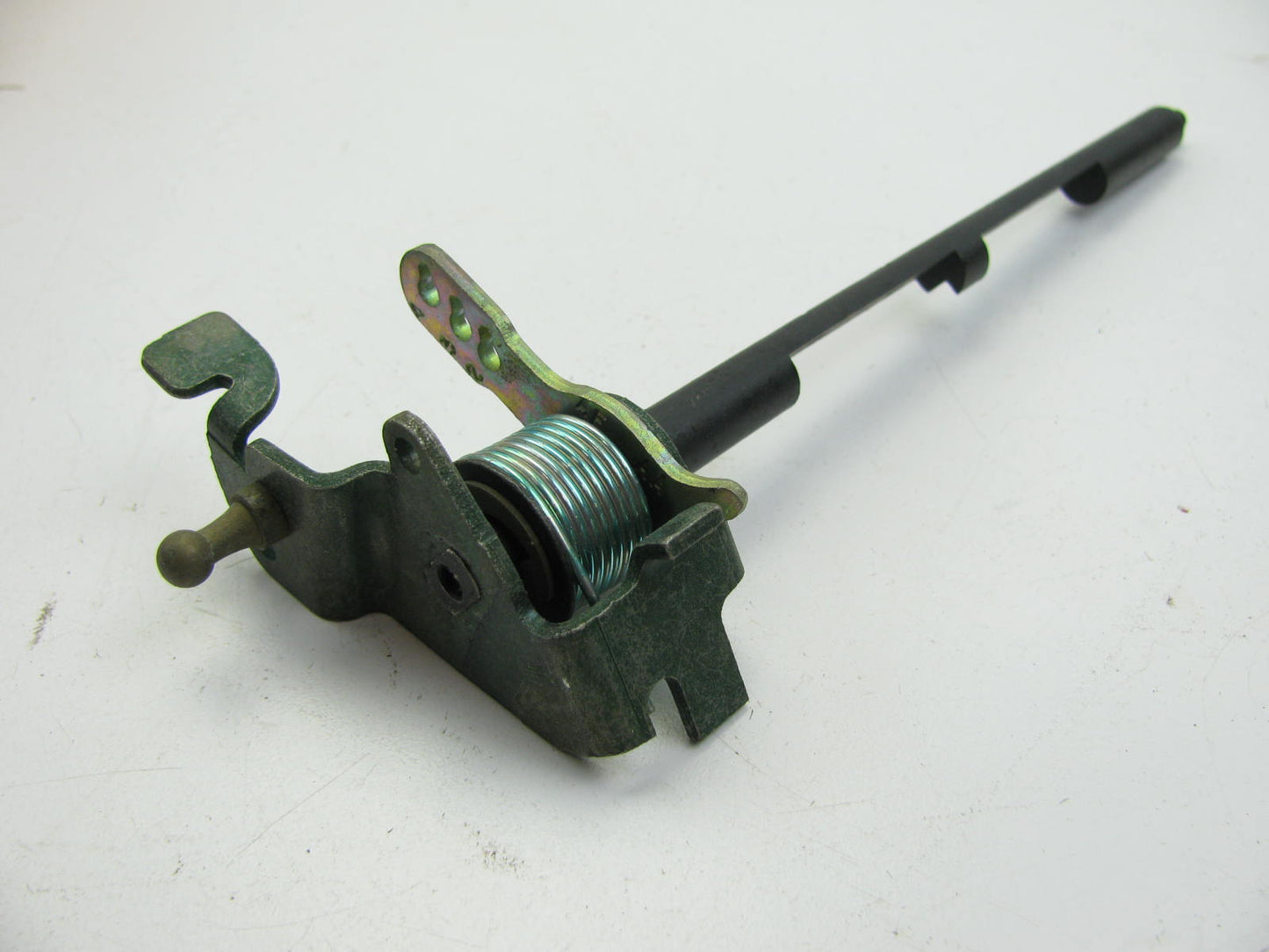 Motorcraft CM-3919 Throttle Lever & Shaft Assembly 1982-1983 Mustang 5.0L 2-BBL