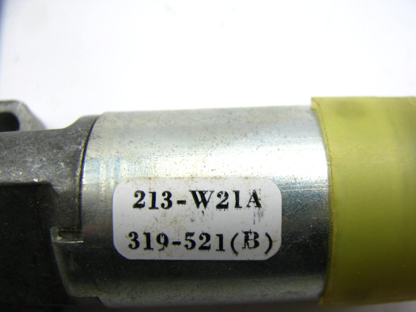 NEW GENUINE OEM Motorcraft CM-3939-A Carburetor Mixture Control Solenoid