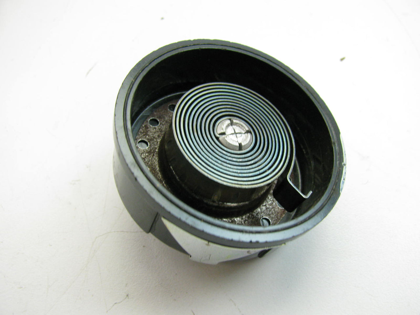 Motorcraft CM-4105 Carburetor Choke Thermostat 1983-1984 Ford 2-BBL