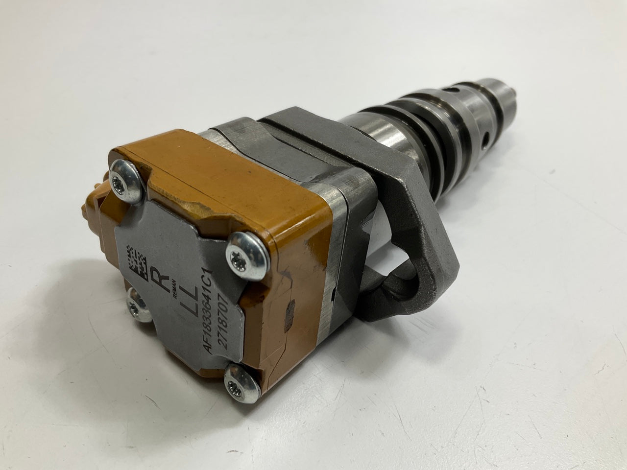 REMAN. Motorcraft CMR-2-RM Diesel Fuel Injector AF1833641C1 / 1833641C1