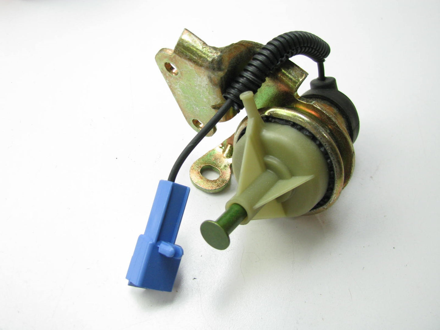 Motorcraft CS-72 Carburetor Idle Stop Solenoid - E4PE9D856A, E4PZ9D856A