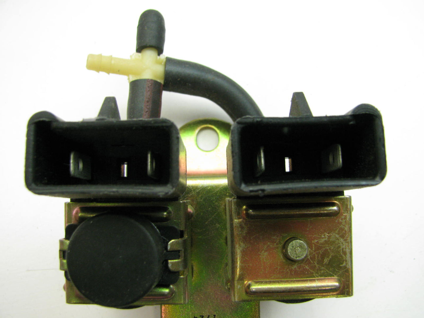 Motorcraft CX-216 EGR Valve Pressure Valve 1978-1980 Lincoln Versailles 302-V8