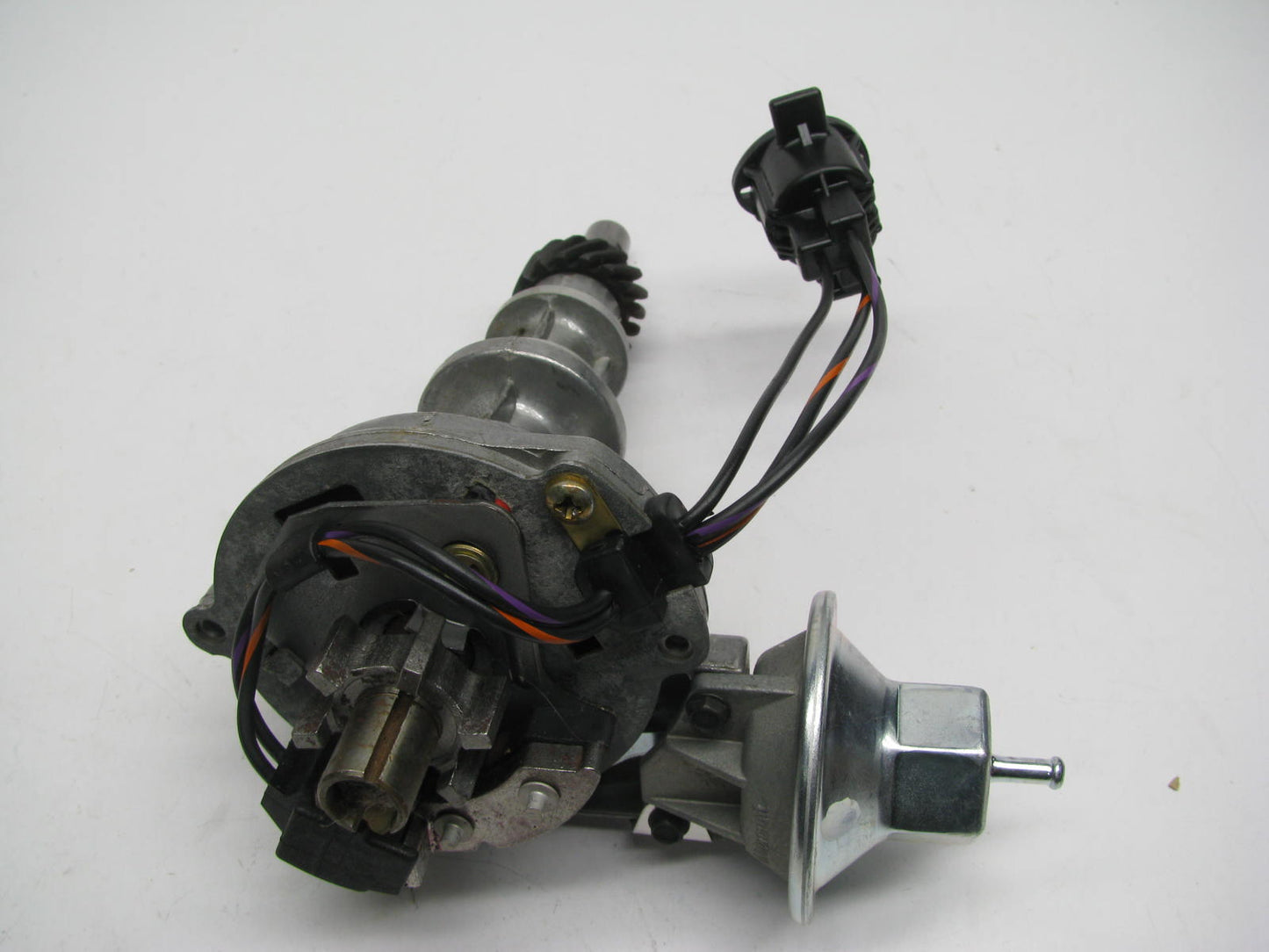 DAMAGED (CRACKED) MAGNET - NEW OEM Motorcraft DA1997 Distributor 85-86 Ford 300