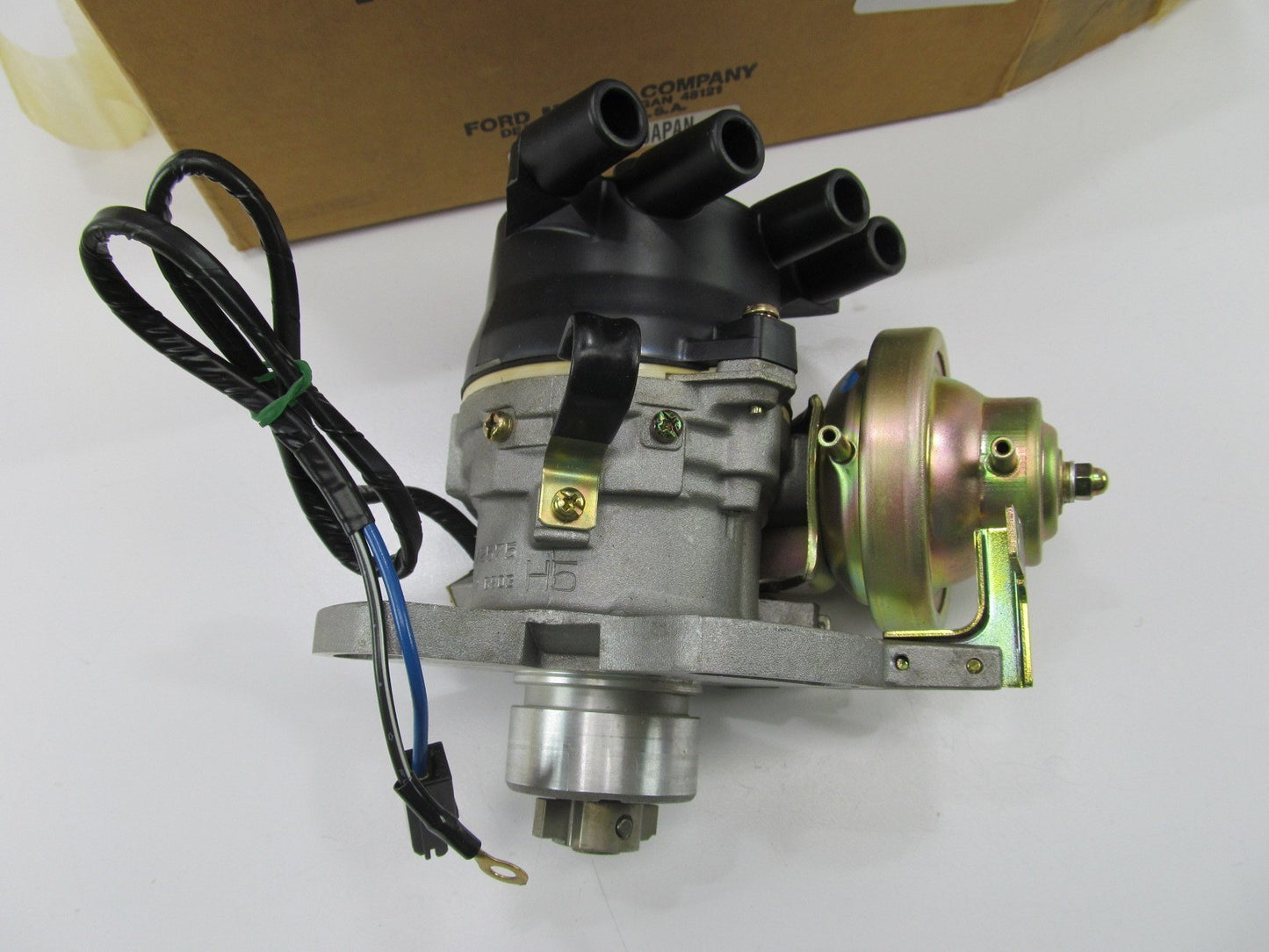 NEW GENUINE Motorcraft DAE-2039 Distributor OEM 1988-1992 Ford 2.2L E92Z-12127-C