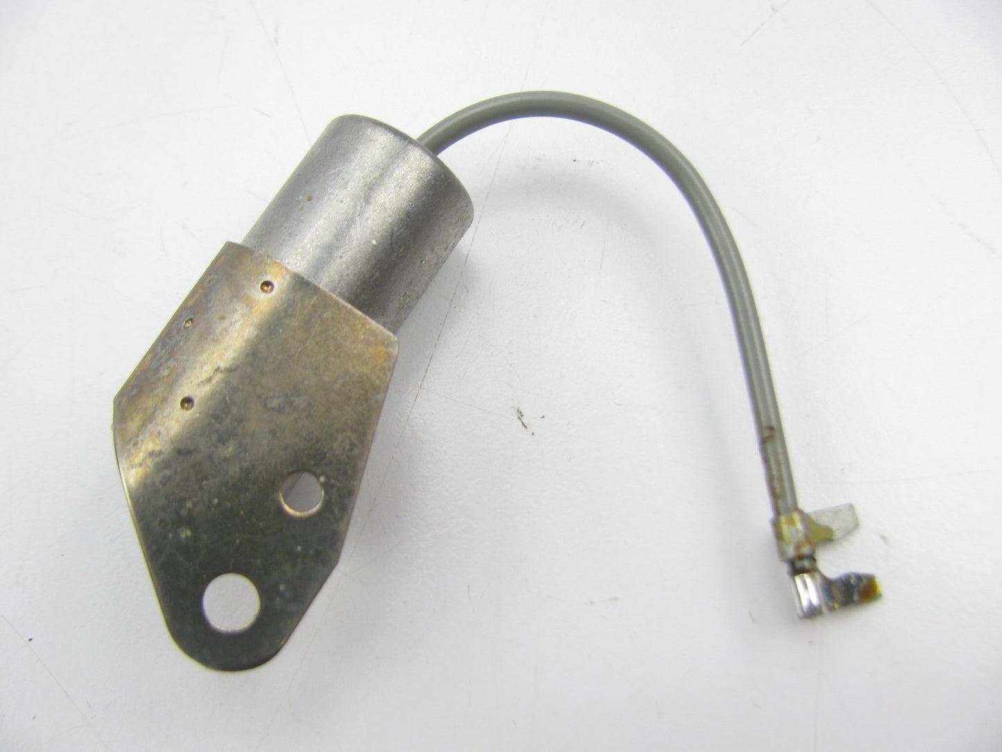 Motorcraft DC-12 / B7A-12300-C Ignition Condenser
