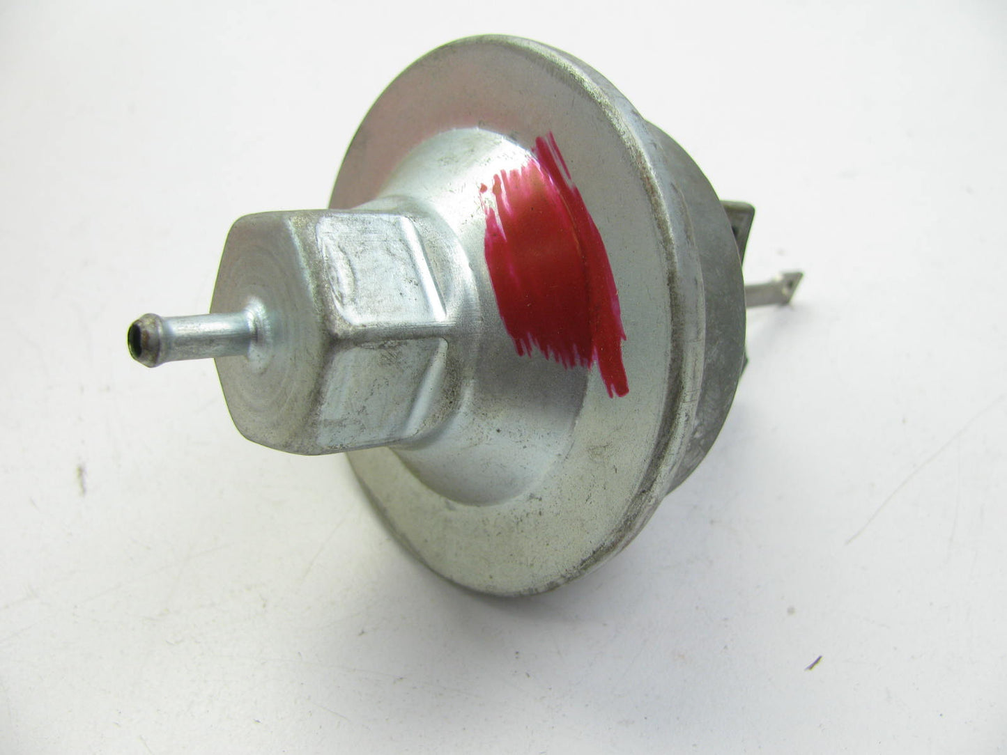 NEW GENUINE OEM Motorcraft DD-374 Distributor Vacuum Advance Control