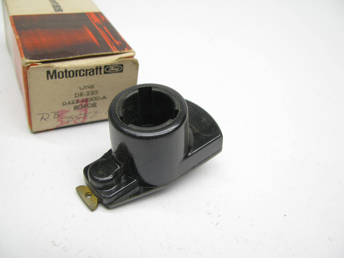 NEW OEM Motorcraft DR-220 Ignition Distributor Rotor For 75-76 Ford 2.3L I4