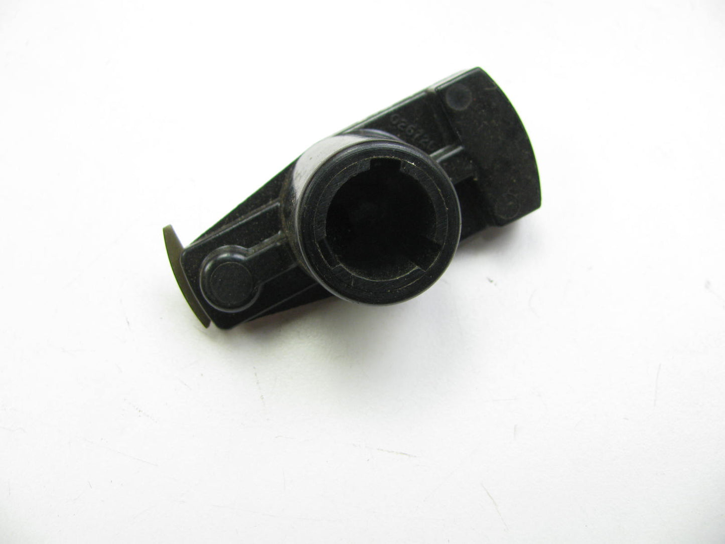 Motorcraft DR-221 Ignition Distributor Rotor 1975-1976 Ford Mercury 2.8L-V6