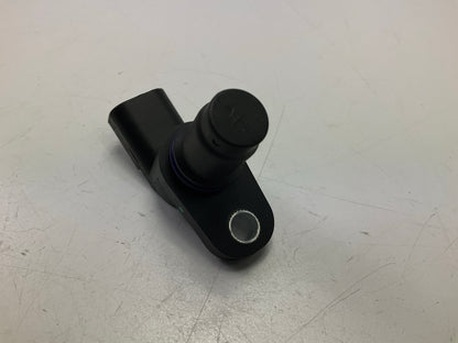 Motorcraft DU-101 Engine Camshaft Position Sensor - AS7Z-6B288-B