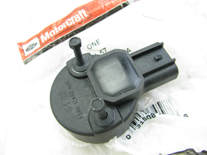 NEW GENUINE OEM Motorcraft DU-57 Camshaft Position Sensor - Ford F58Z-12A112-AA