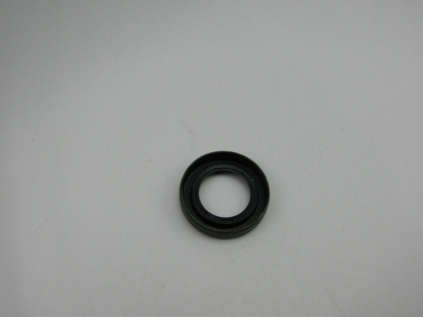Motorcraft DX-17 Governor Shaft Oil Seal - Ford C4TZ-12476-A