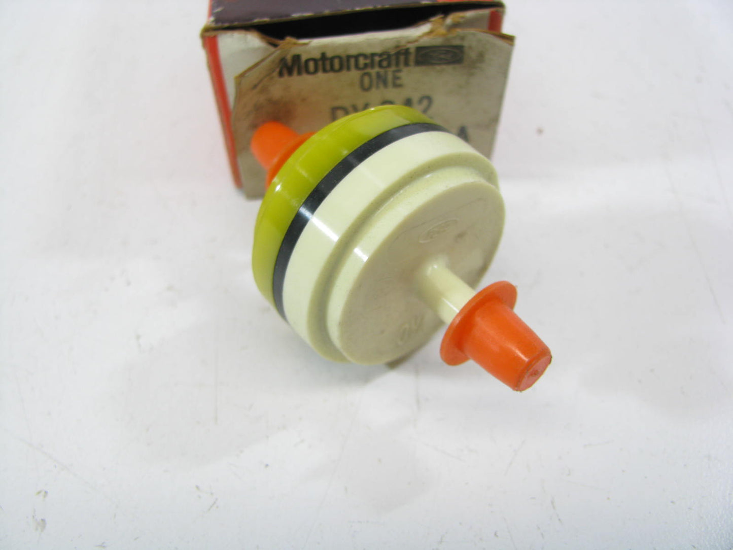 Motorcraft DY-242 Distributor Vacuum Delay Valve - D8AZ-12A208-A