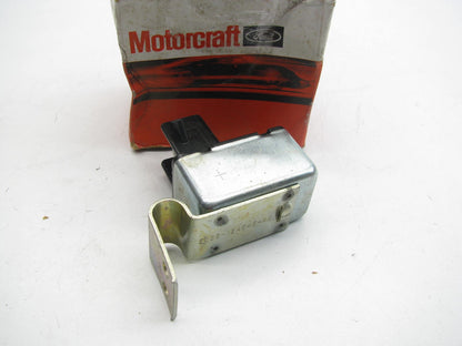 Motorcraft DY-276 EEC Electronic Engine Control Relay - E0BZ-12A646-A