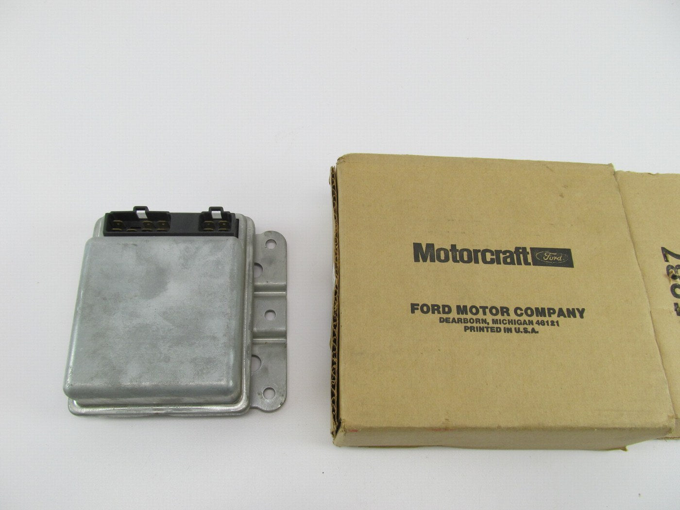 NOS OEM 1981 Ford VV Variable Venturi Carburetor Control Computer ECU ECM